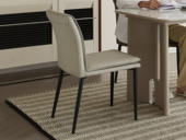 天禧派 顾家家居旗下轻时尚品牌 极简风格 亲肤高质感皮艺 无直角造型贴合脊柱曲线 碳素钢框架高承重不变形 美观弧形边缘 泡芙白 餐椅（单把价格 需双数购买 单数不发货）