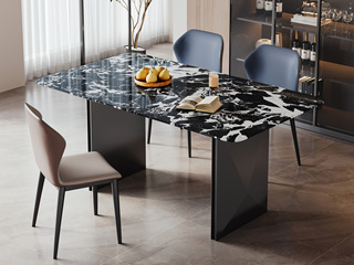  极简风格 精选高光泽宝格丽黑大理石 触感温润顺滑 钻石棱角灰钢拉丝不锈钢桌腿 底部无遮挡宽阔不拘束 1.6米 马肚型 餐桌