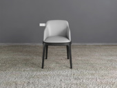 米勒 现代简约 环保皮艺 优选实木 大八脚 灰色 有扶手餐椅
